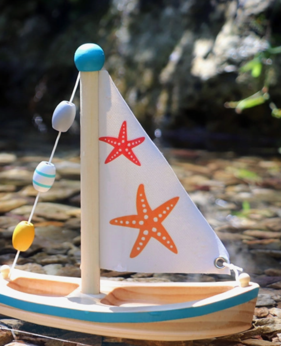Small Foot Starfish Sailboat Water Toy
